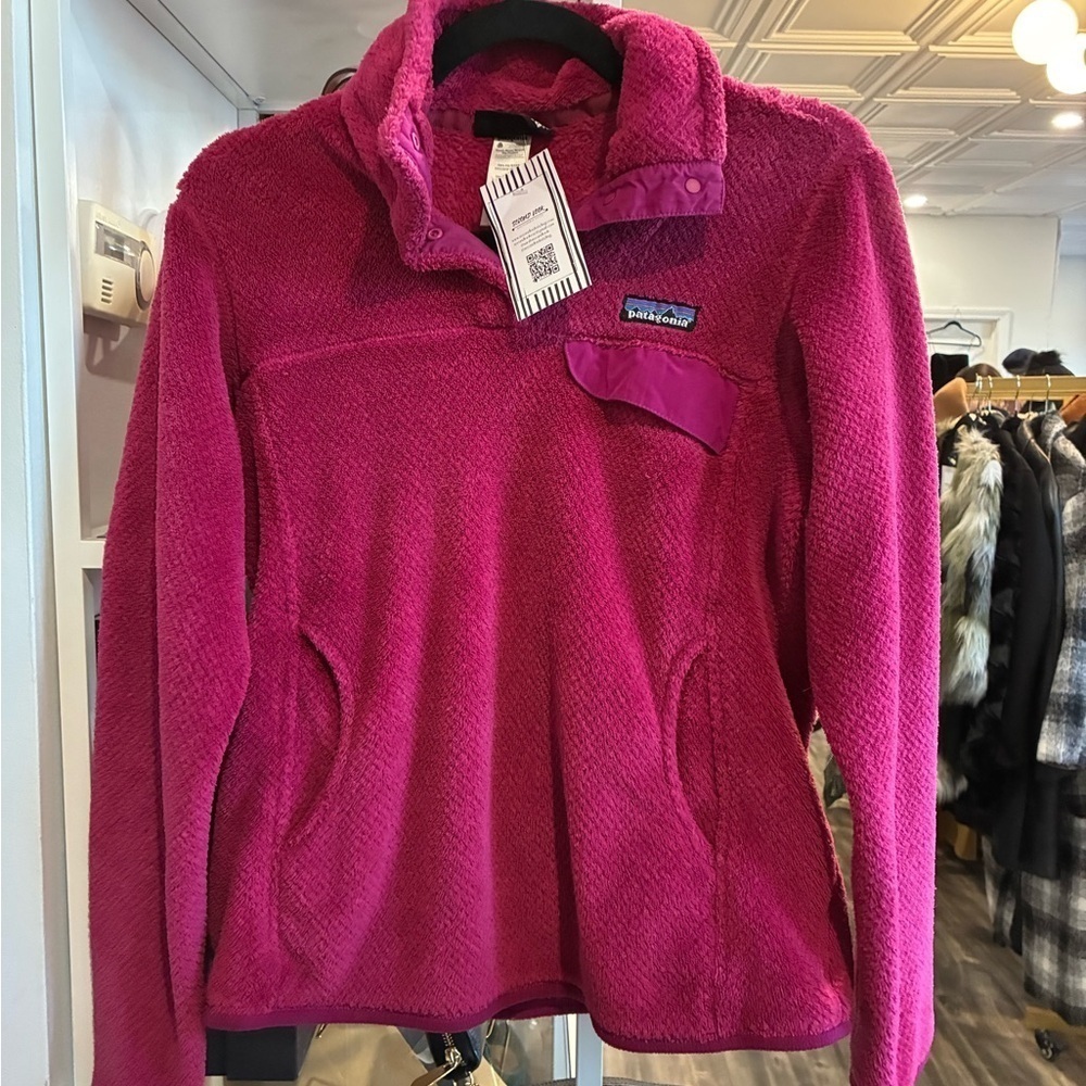 Patagonia Pink Fleece Pullover size M